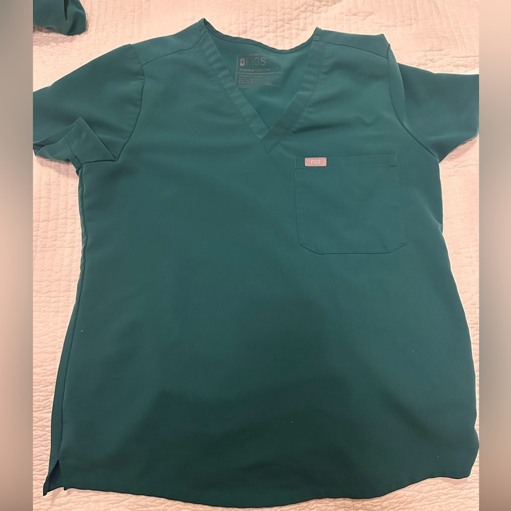 Figs Forest Green Scrub Top